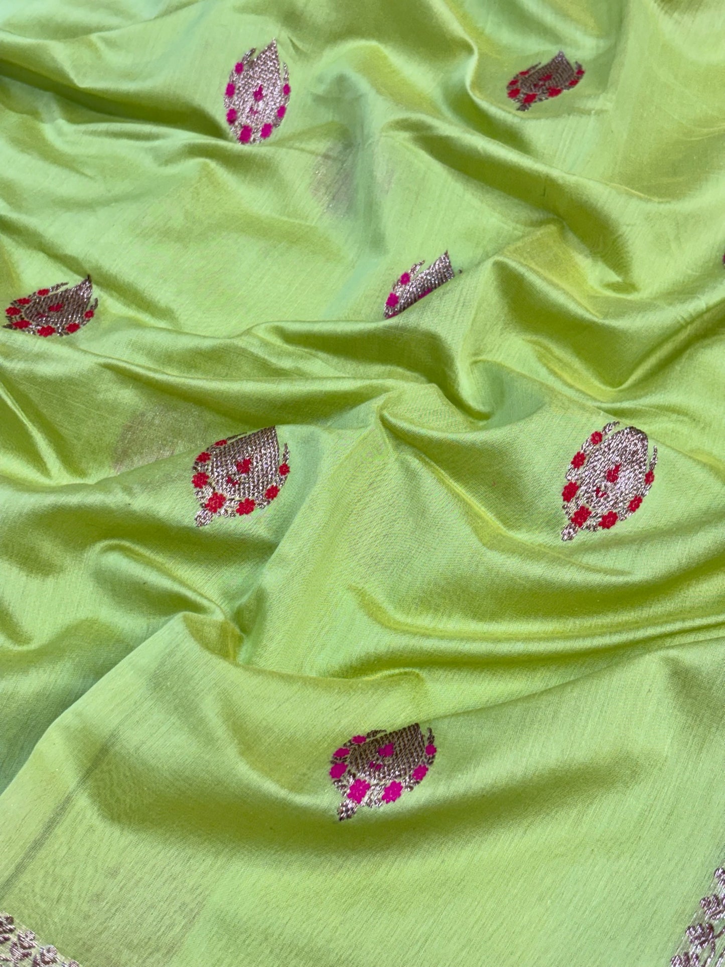 100% Pure Lime Green Cotton Silk Saree | Soft Lightweight Handwoven Elegant Saree for Daily & Festive Wear