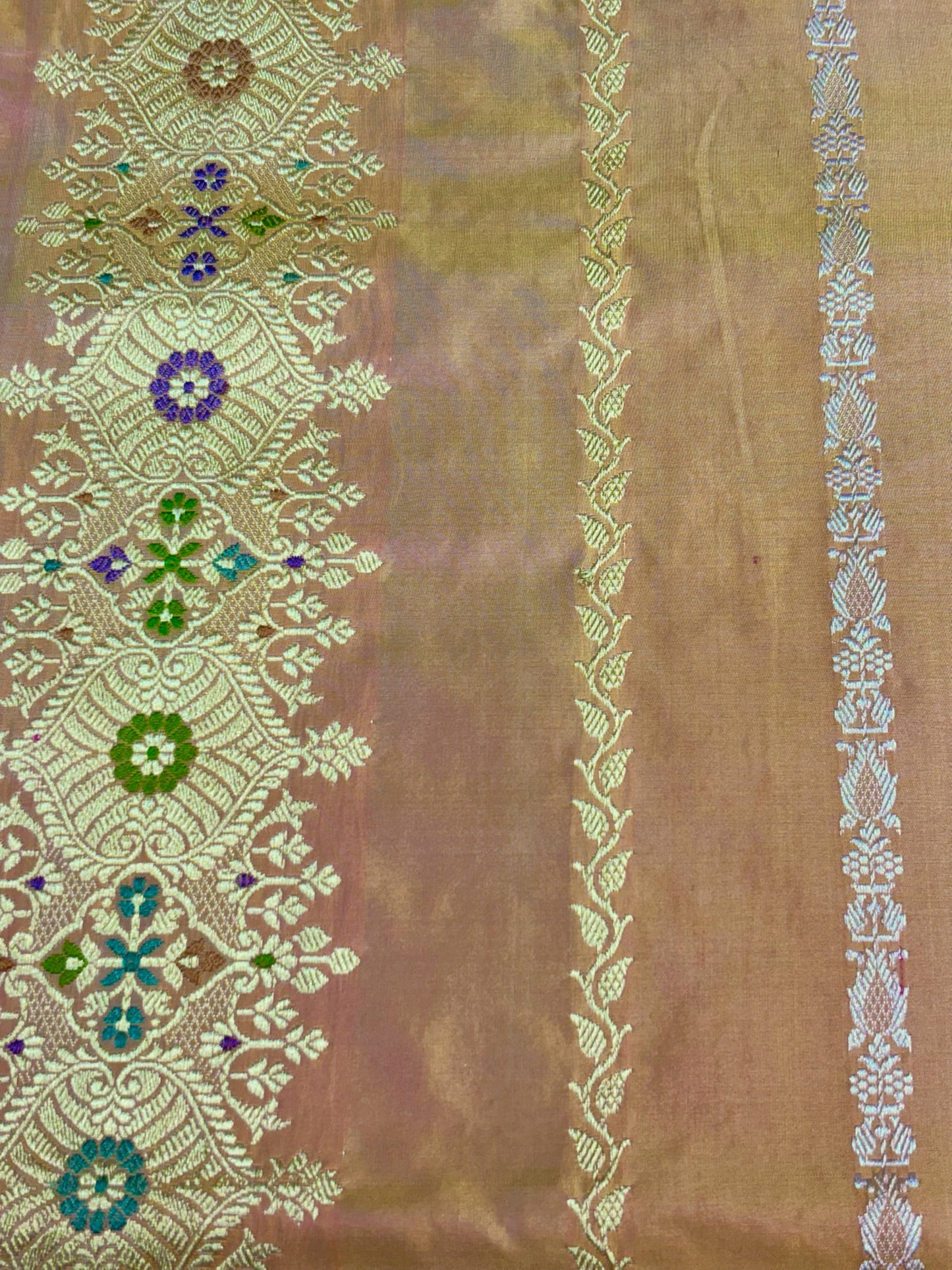 Apple Red Pure Katan Silk Handwoven Banarasi Saree – Hot Pink Base with Rich Zari Border