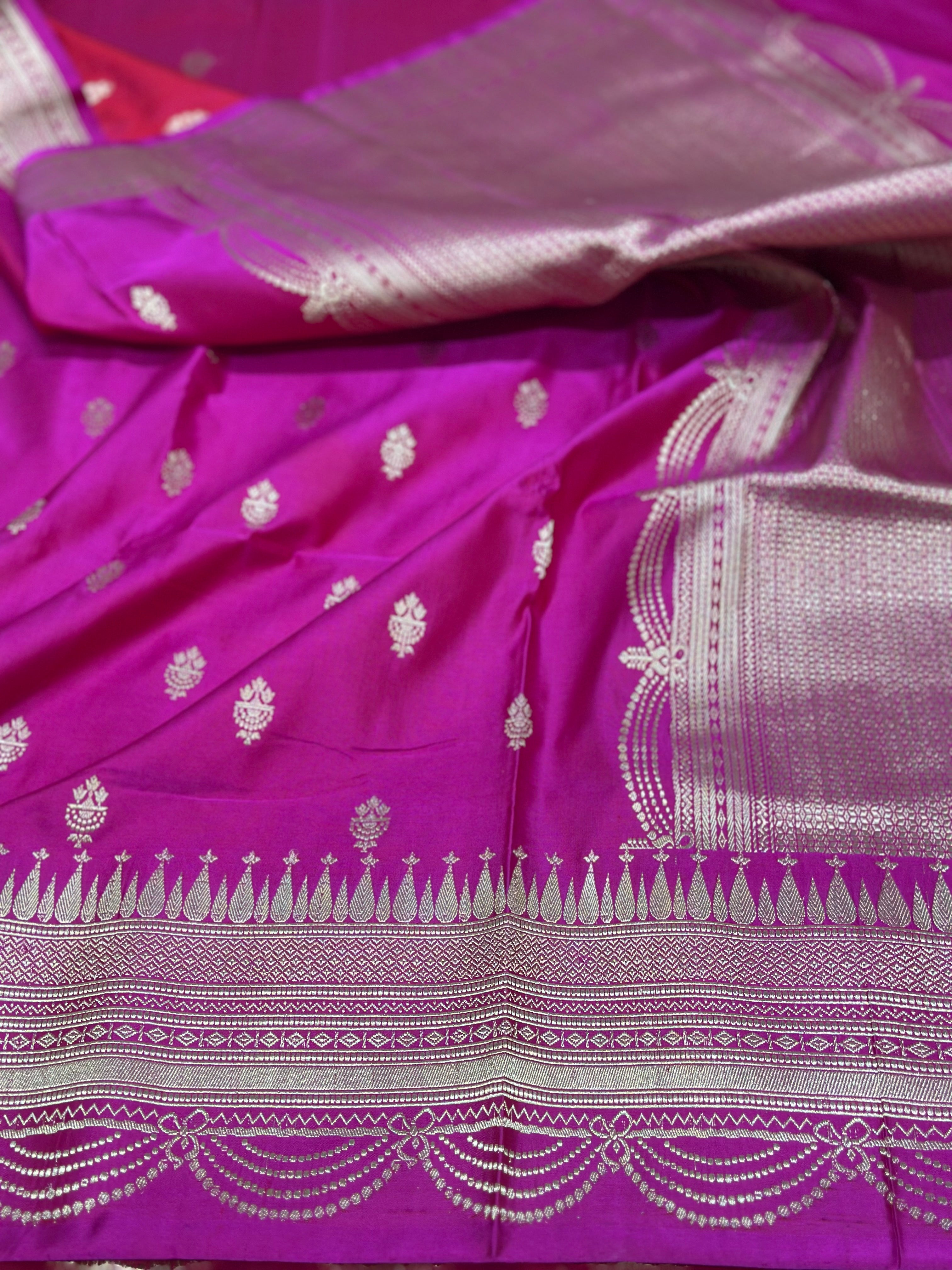 Pink Handwoven Banarasi Pure Mashru  Silk Saree