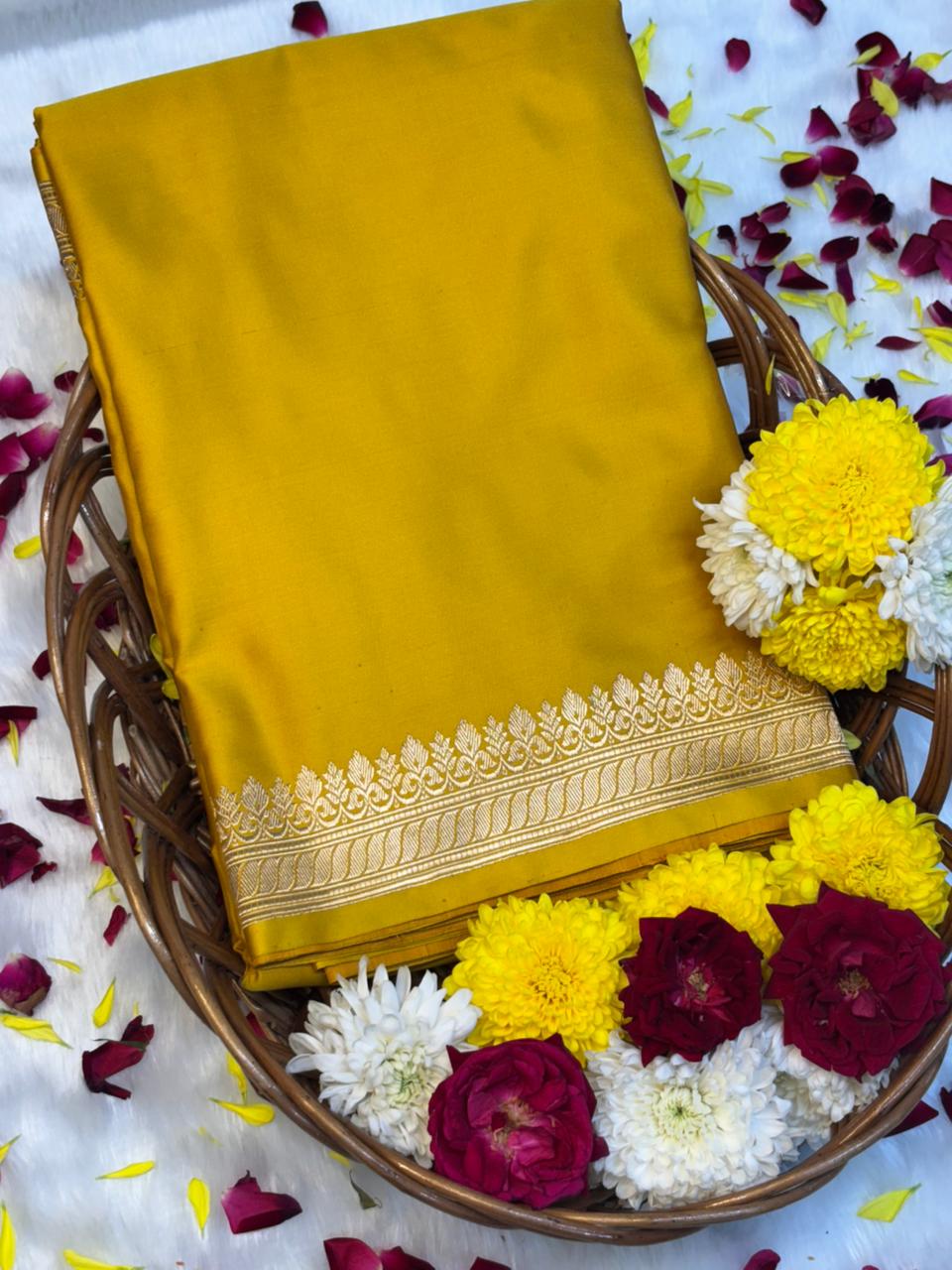 Pure Mashru Handwoven Silk Saree – Yellow Elegance