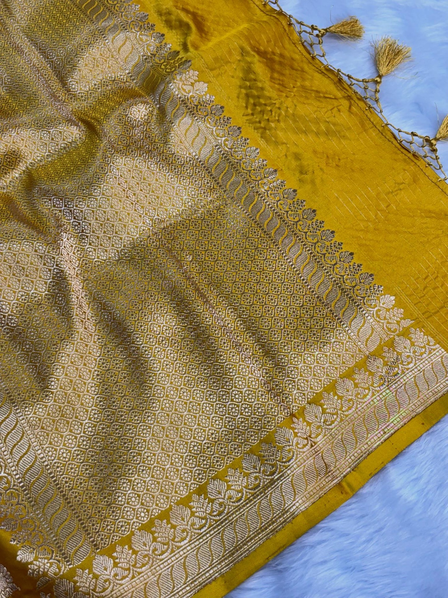 Pure Mashru Handwoven Silk Saree – Yellow Elegance