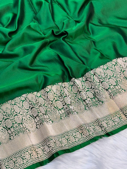 Pure Mashru Handwoven Silk Saree – Bottle Green Elegance